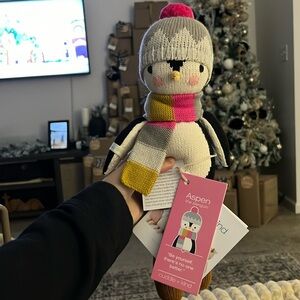 Aspen the penguin with tags new